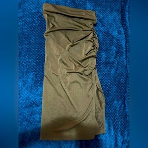 Silk olive green skirt with slit size medium